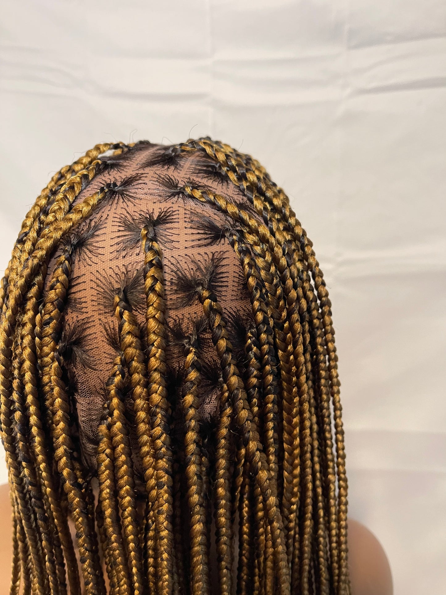 Full Lace Knotless Braid Wig Honey Blonde