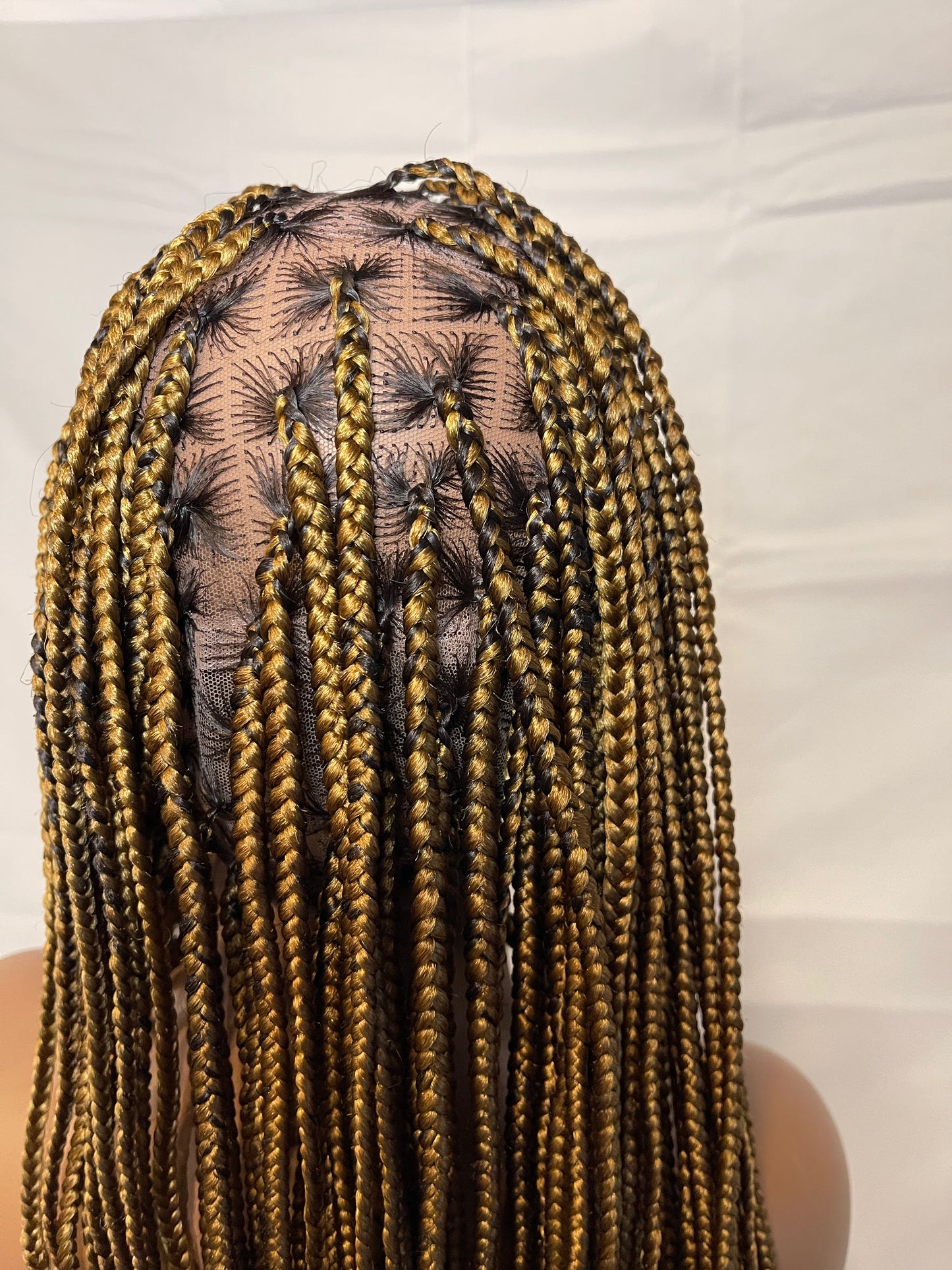 Full Lace Knotless Braid Wig Honey Blonde